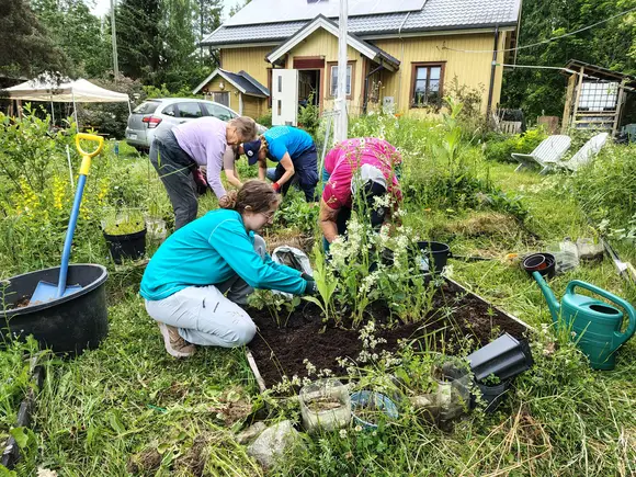 Kesätalkoot